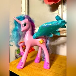 My Little Pony  PRINCESS CELESTIA 8.5" Talking Light-Up Wings Toy